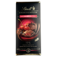 Темний шоколад з начинкою вишні та перця чилі Sauerkirsch-Chili Lindt 150g