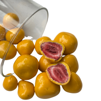 Сублімована полуниця в білому шоколаді з бананом Muzlu Cilek Draje