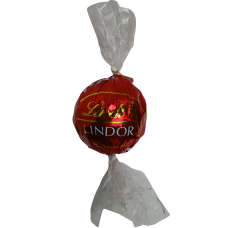 Мега пластикова цукерка Latte Lindor Lindt 550g