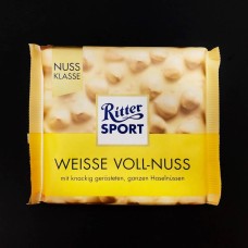 Шоколад Ritter Sport Weisse Voll-nuss білий з цільним лісовим горіхом