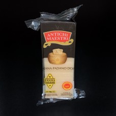 Сир Грана Падано Grana Padano DOP Antichi Maestri
