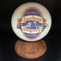 Сир Гауда молодий козячий з лісовими ягодами 50% Ландана Landana bosvrucht