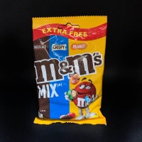 Драже M&M’s mix chocolate/crispy/peanut 100 g