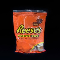 Арахісова паста в шоколаді Reese's miniature cups 150g
